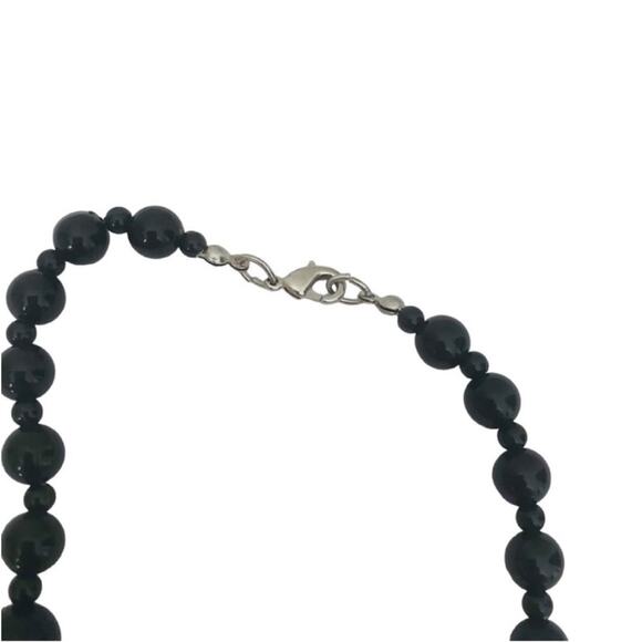 Black Chunky Beaded Necklace - Picture 3 of 3